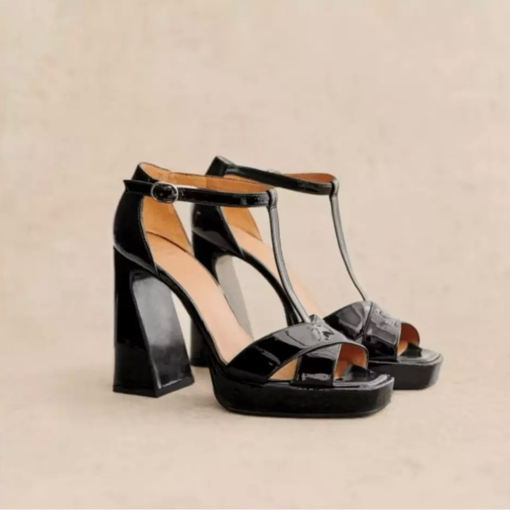 Sezane Black Heels with T-Strap and Block Heel